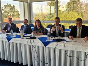 Rada zväzu rokovala za účasti ministra školstva